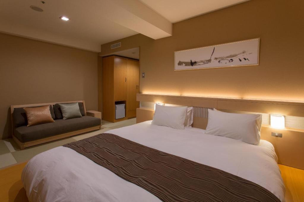 Spa Land Hotel Naito Fuefuki Екстериор снимка
